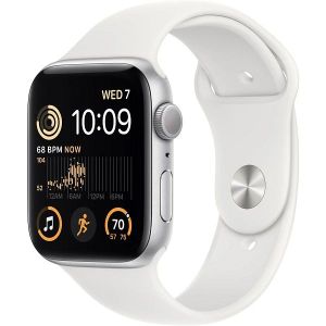 Pametni sat Apple Watch SE (2022) GPS, 44mm, Silver Aluminium Case with White Sport Band