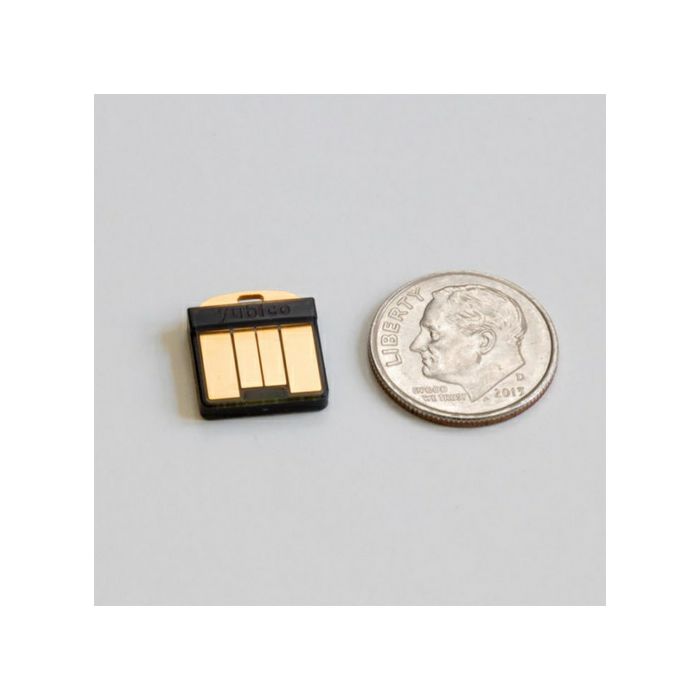 Sigurnosni ključ Yubico YubiKey 5 Nano, USB-A, crni